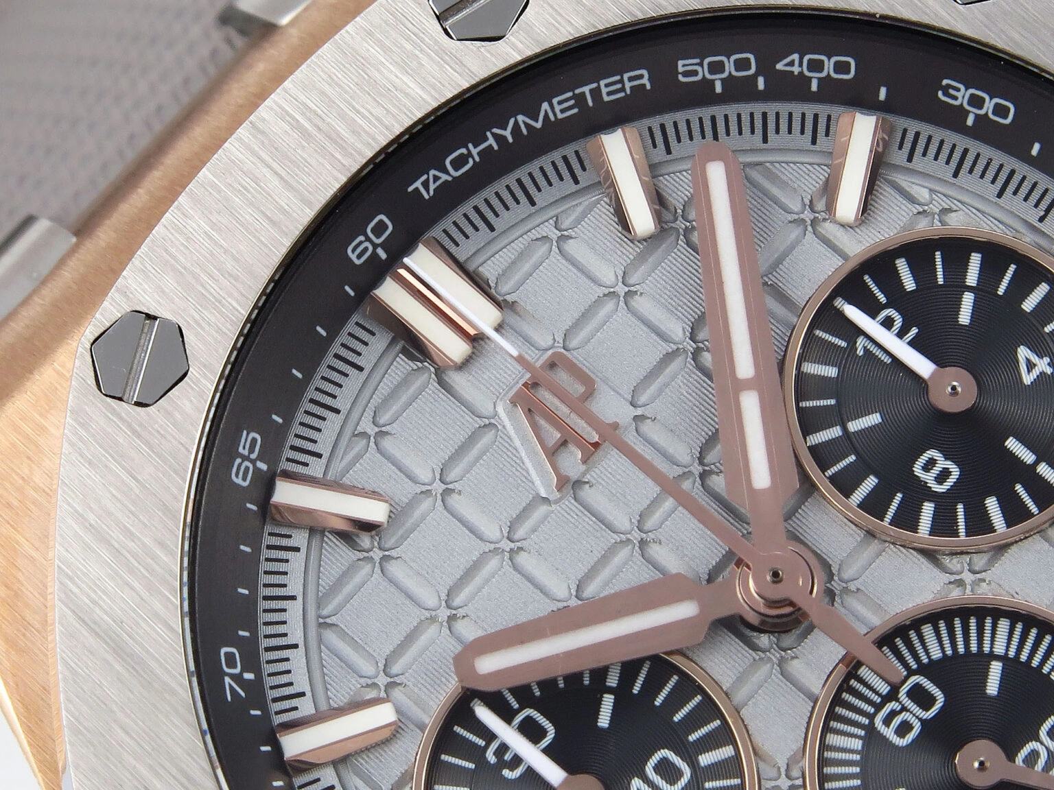 Royal Oak Offshore 43mm 26420oi RG Titanium APPF Best Edition Gray Dial on Gray Nylon Strap A4401