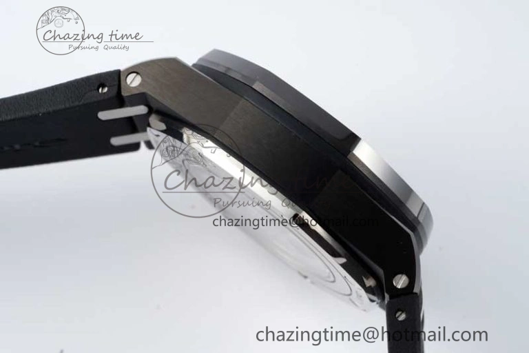 Royal Oak Offshore 44mm Black Ceramic Case APF 1:1 Best Edition Black Dial on Black Rubber Strap A3126