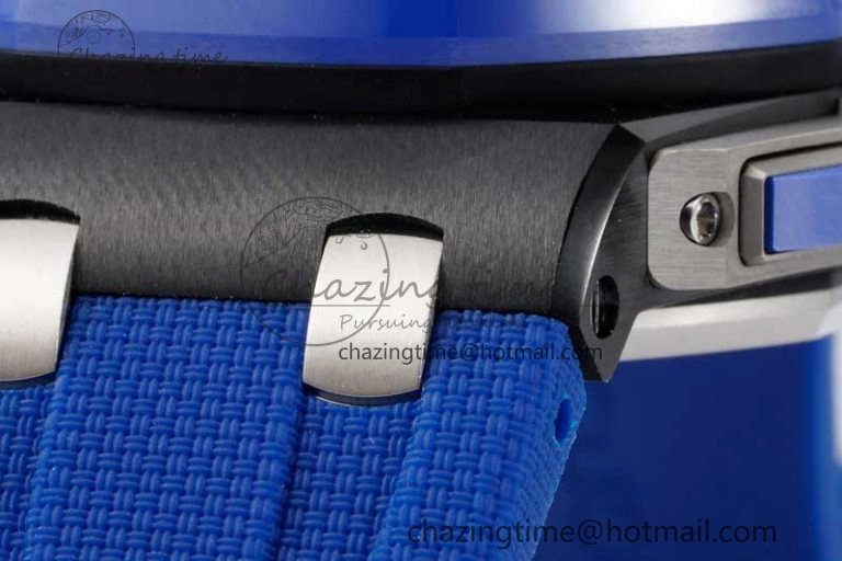 Royal Oak Offshore 44mm Blue Black Ceramic APF 1:1 Best Edition Blue Black Dial on Rubber Strap A3126 V2