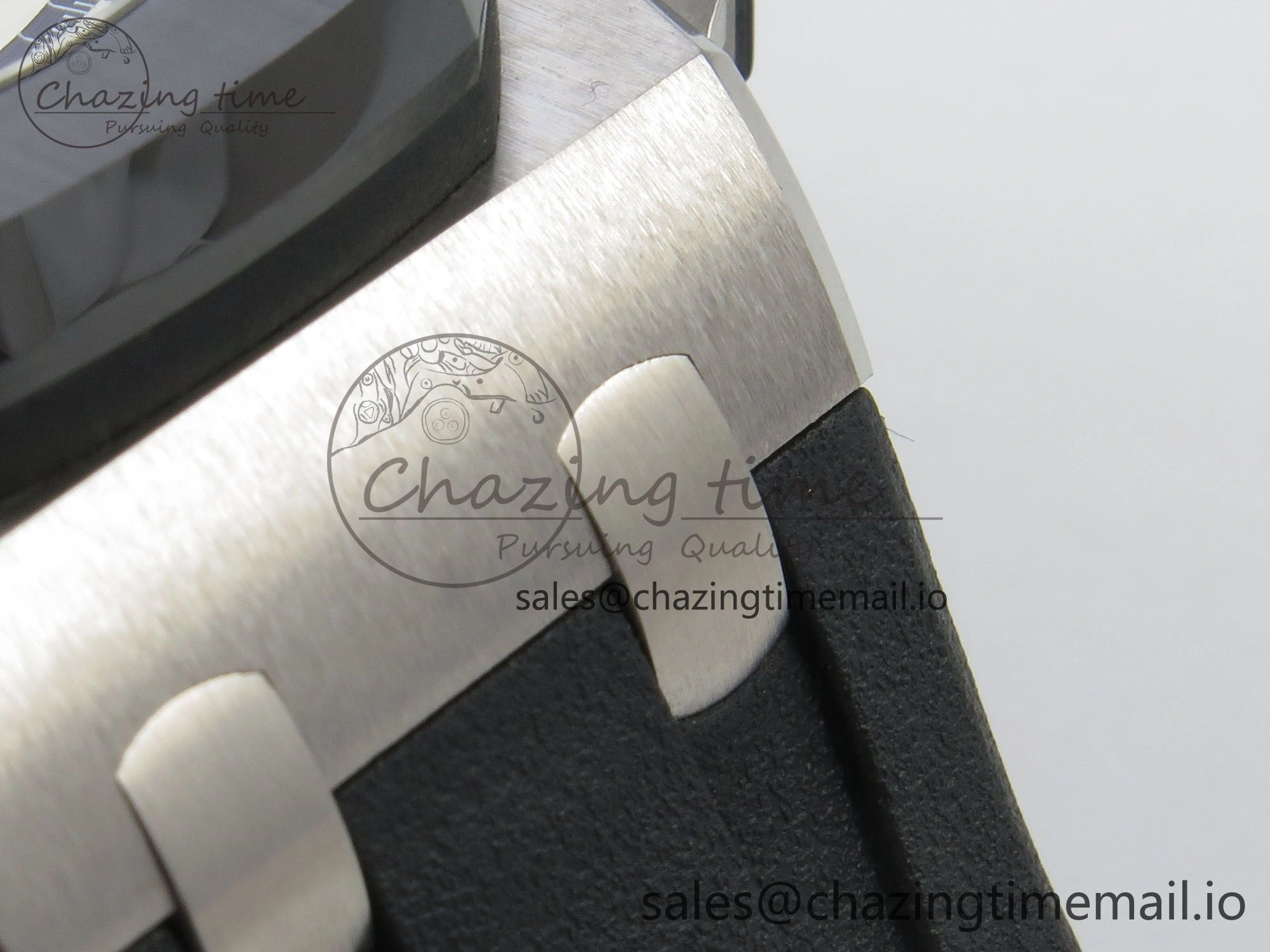 Royal Oak Offshore 44mm SS APPF Best Edition White Dial Ceramic Bezel on Black Rubber Strap SA3126