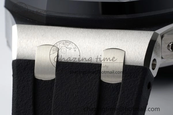 Royal Oak Offshore 44mm SS Black Ceramic Bezel RSF Best Edition White Black Dial on Rubber Strap A3126 V2