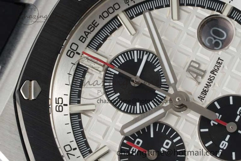 Royal Oak Offshore 44mm SS Ceramic Bezel APF 1:1 Best Edition White Dial on Rubber Strap A3126