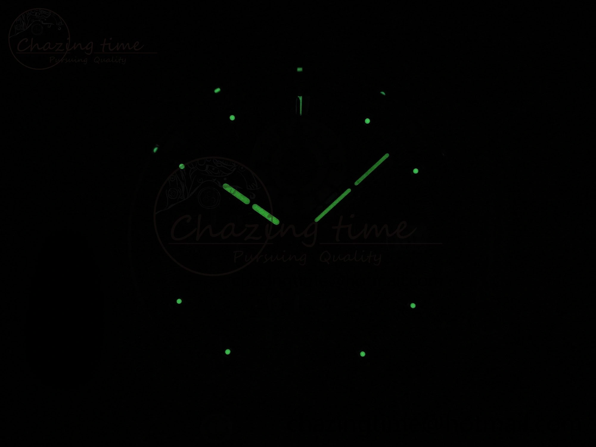 Royal Oak Offshore AP0861A Survivor Ltd Ed DLC CER LE Black IPF A7750