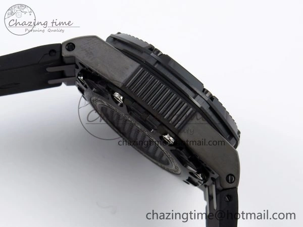 Royal Oak Offshore AP0861A Survivor Ltd Ed DLC CER RU Black IPF A7750
