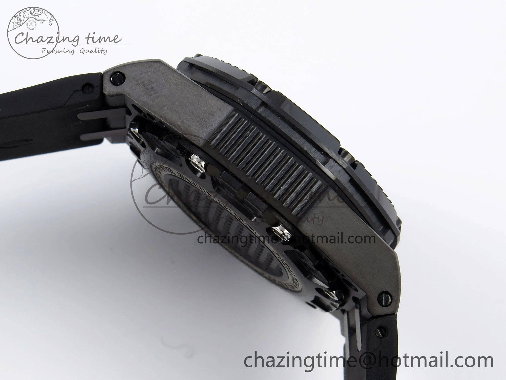 Royal Oak Offshore AP0861A Survivor Ltd Ed DLC CER RU Black IPF A7750