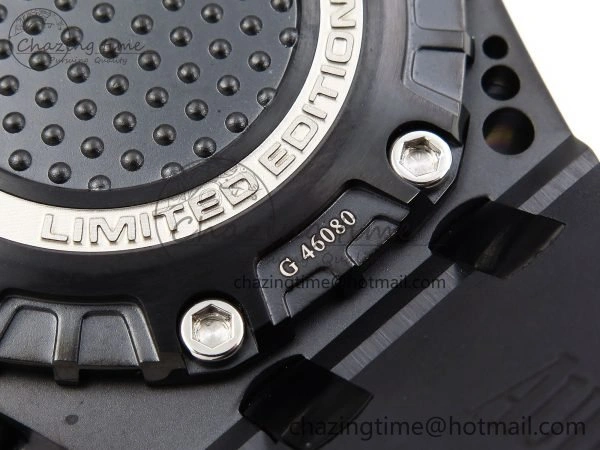 Royal Oak Offshore AP0861A Survivor Ltd Ed DLC CER RU Black IPF A7750