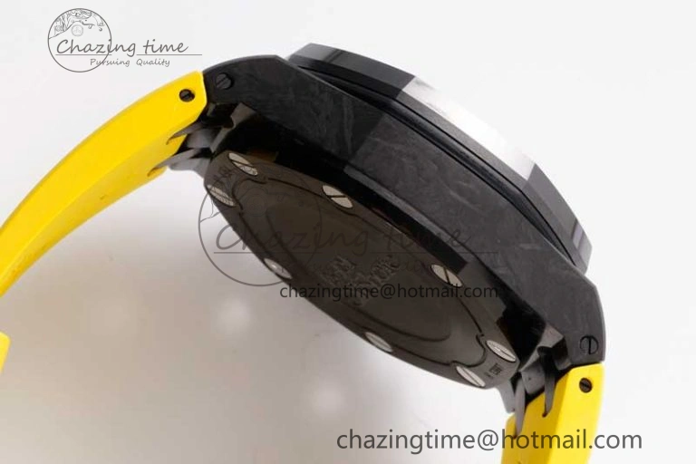 Royal Oak Offshore Bumble Bee Forged Carbon 1:1 JJF Best Edition on Yellow Rubber Strap A7750