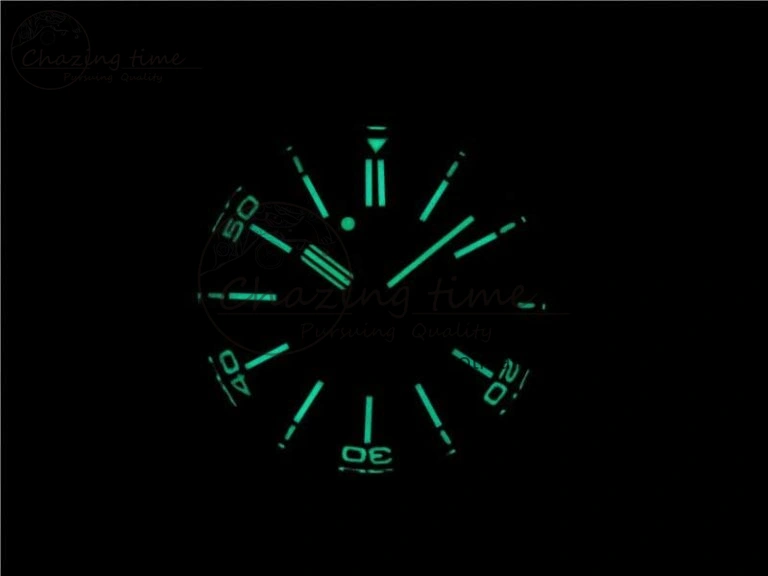 Royal Oak Offshore Diver 15703 JF 1:1 Best Edition on Rubber Strap A2824 V10