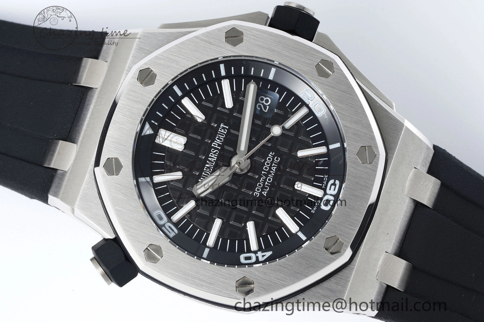 Royal Oak Offshore Diver 15703 RSF 1:1 Best Edition on Rubber Strap A2824