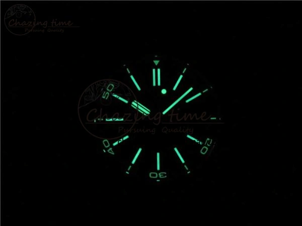 Royal Oak Offshore Diver 15703 ZF 1:1 Best Edition Black Dial on Black Rubber Strap A2824