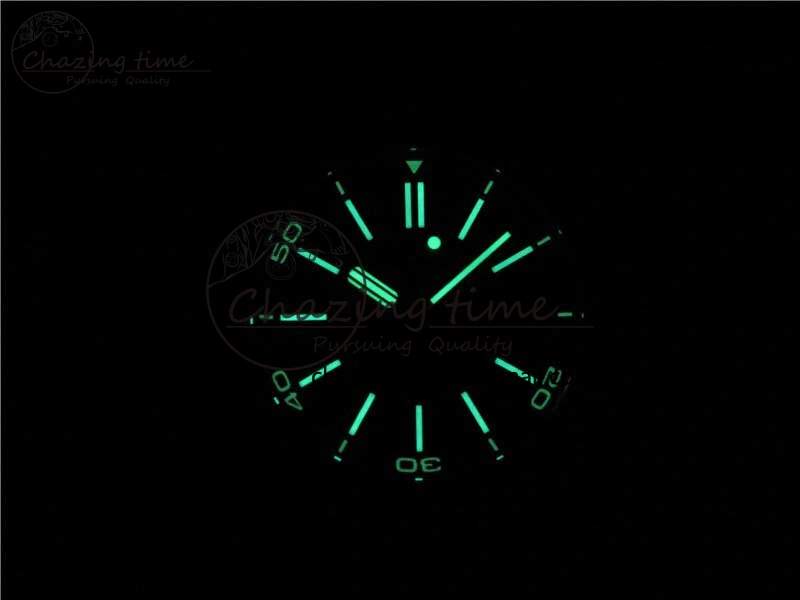 Royal Oak Offshore Diver 15703 ZF 1:1 Best Edition Black Dial on Black Rubber Strap A2824