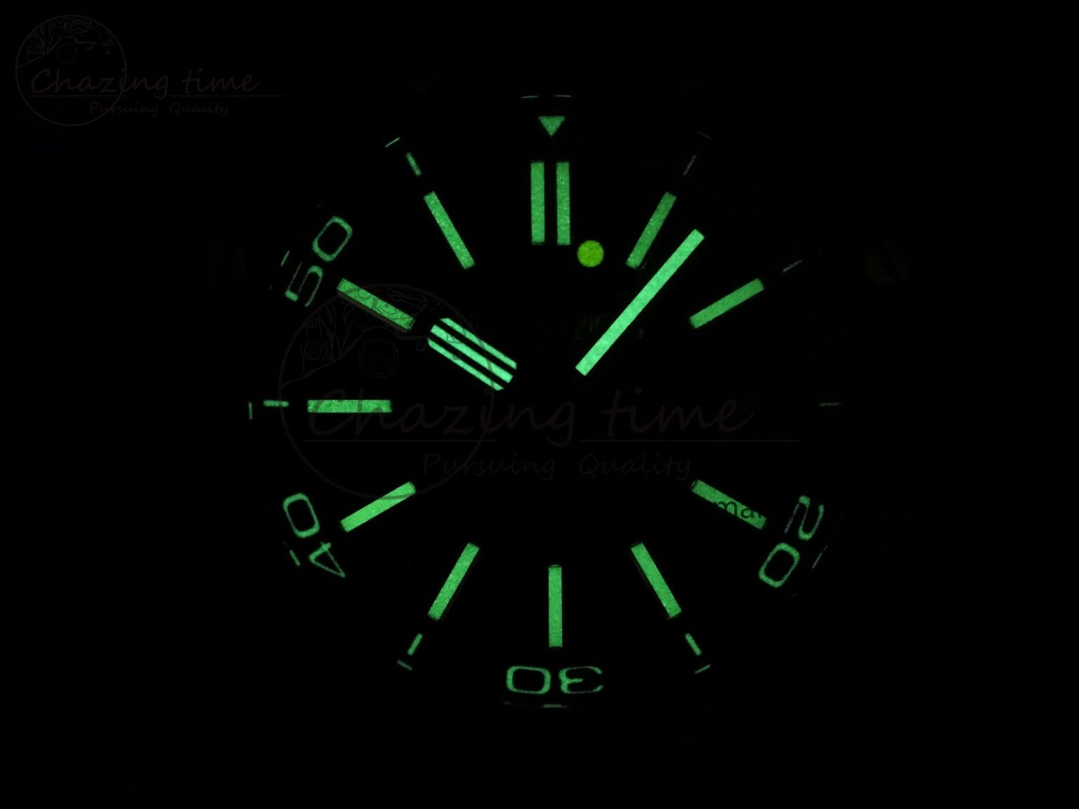 Royal Oak Offshore Diver 15706 Forged Carbon IPF Best Edition on Rubber Strap MIYOTA 9015