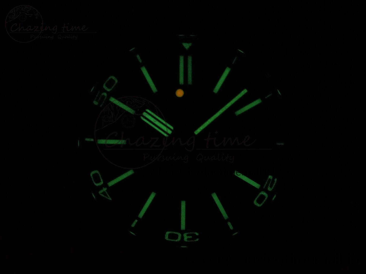 Royal Oak Offshore Diver 15707 Black Ceramic APSF Black Orange Dial on Black Rubber Strap SH3120 Super Clone