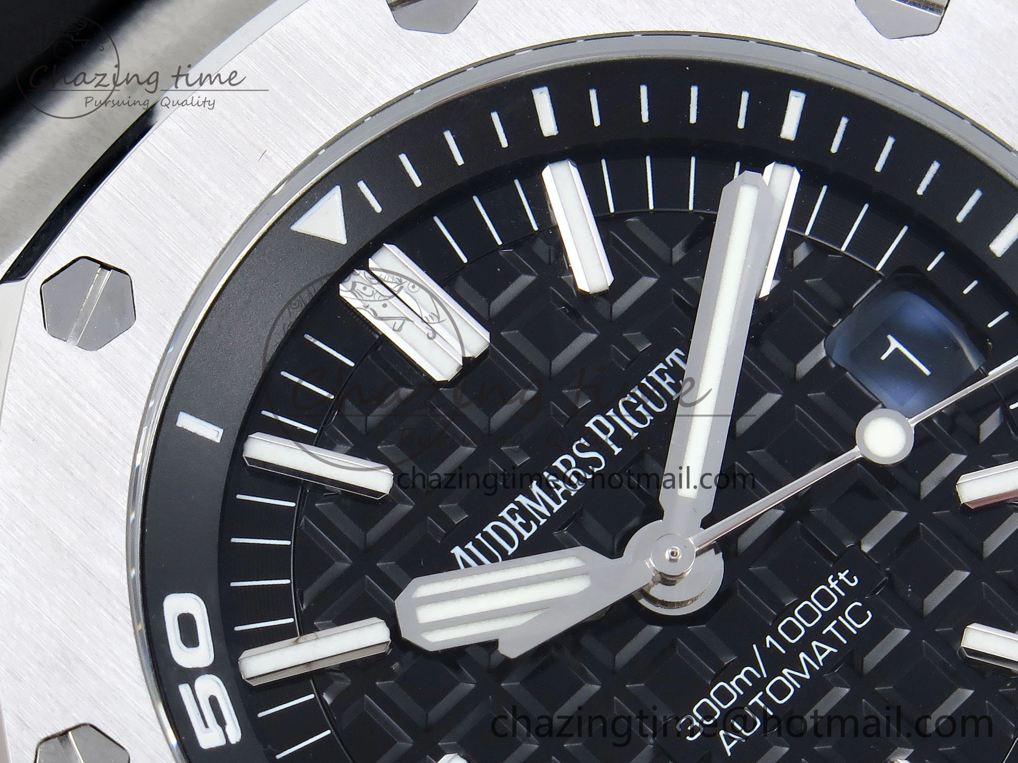 Royal Oak Offshore Diver 15710 APSF 1:1 Best Edition Black Dial on Black Rubber Strap A3120