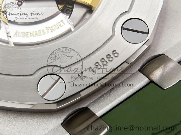 Royal Oak Offshore Diver 15710 IPF 1:1 Best Edition Green Dial on Green Rubber Strap SA3120 Super Clone