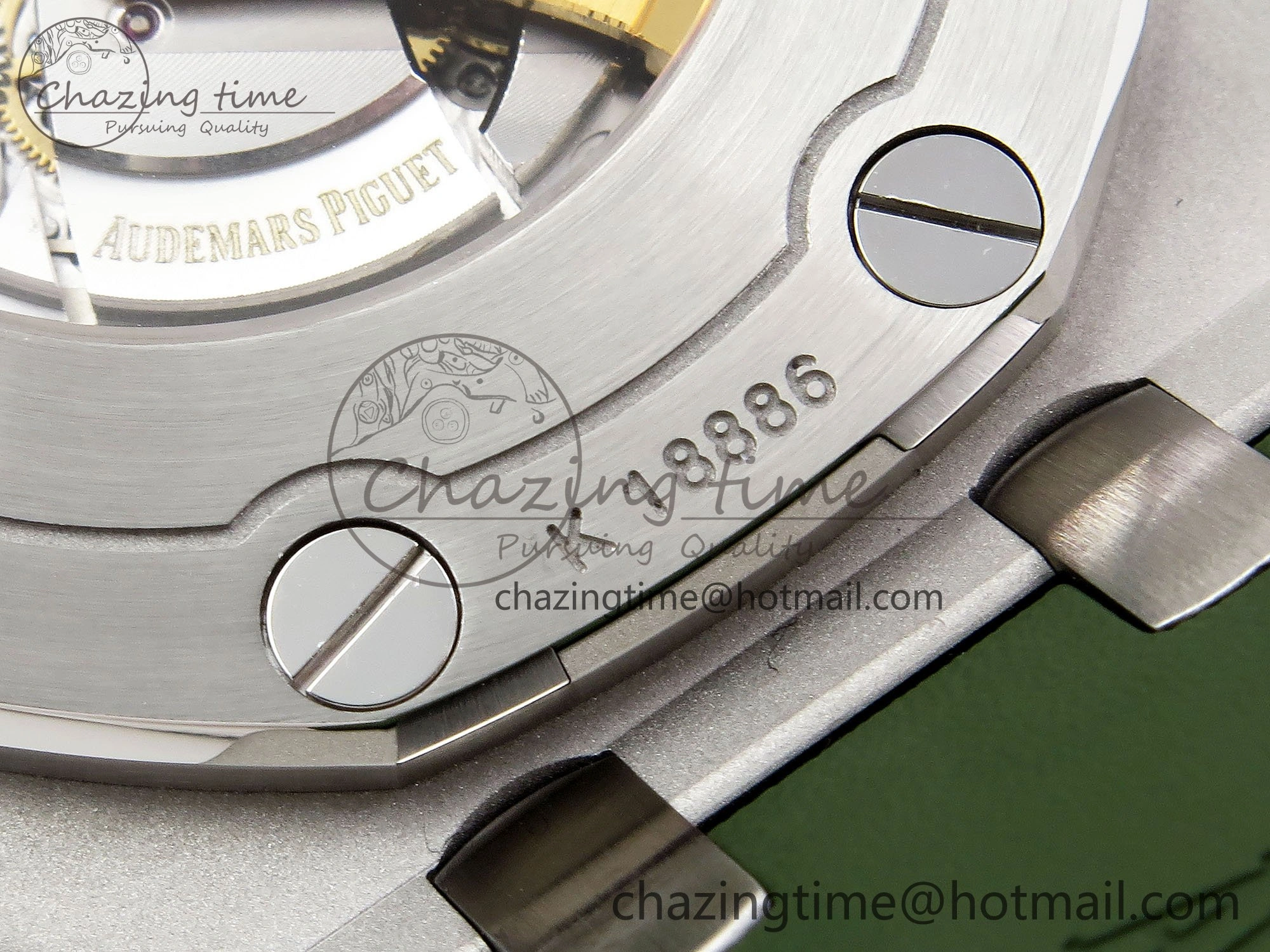 Royal Oak Offshore Diver 15710 IPF 1:1 Best Edition Green Dial on Green Rubber Strap SA3120 Super Clone
