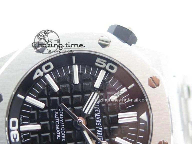 Royal Oak Offshore Diver 15710 Noob Best Edition On SS Bracelet A2824