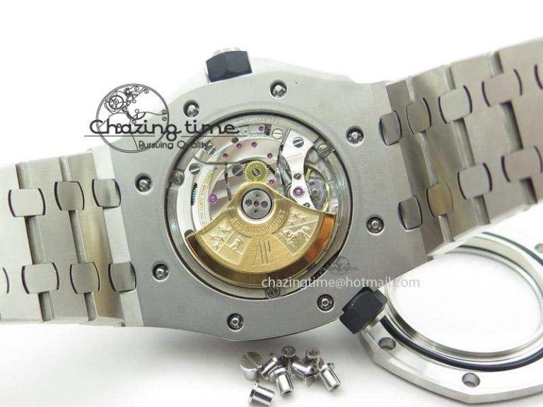 Royal Oak Offshore Diver 15710 Noob Best Edition On SS Bracelet A2824