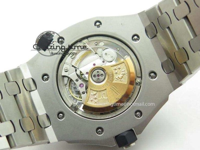 Royal Oak Offshore Diver 15710 Noob Best Edition On SS Bracelet A2824