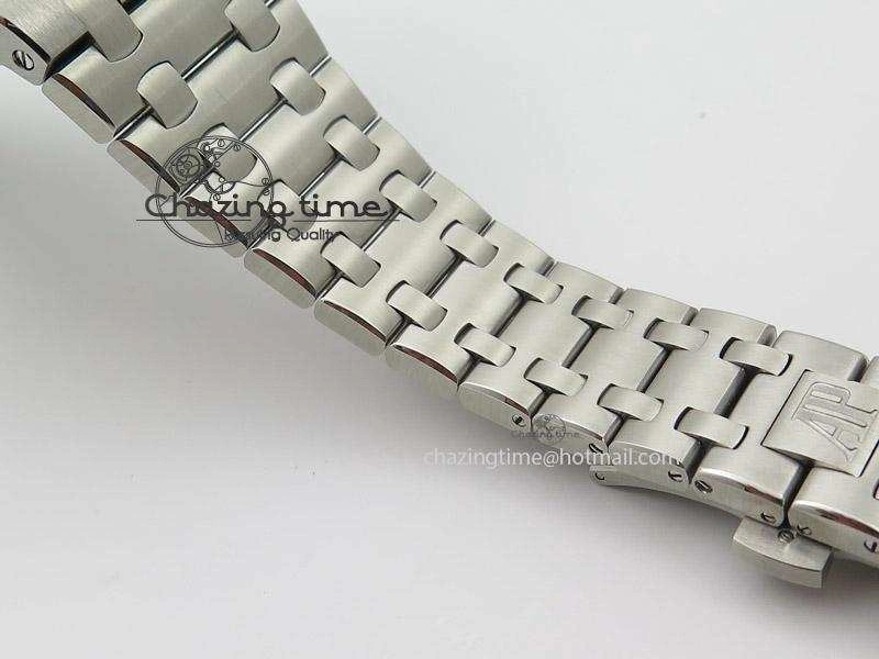 Royal Oak Offshore Diver 15710 Noob Best Edition On SS Bracelet A2824