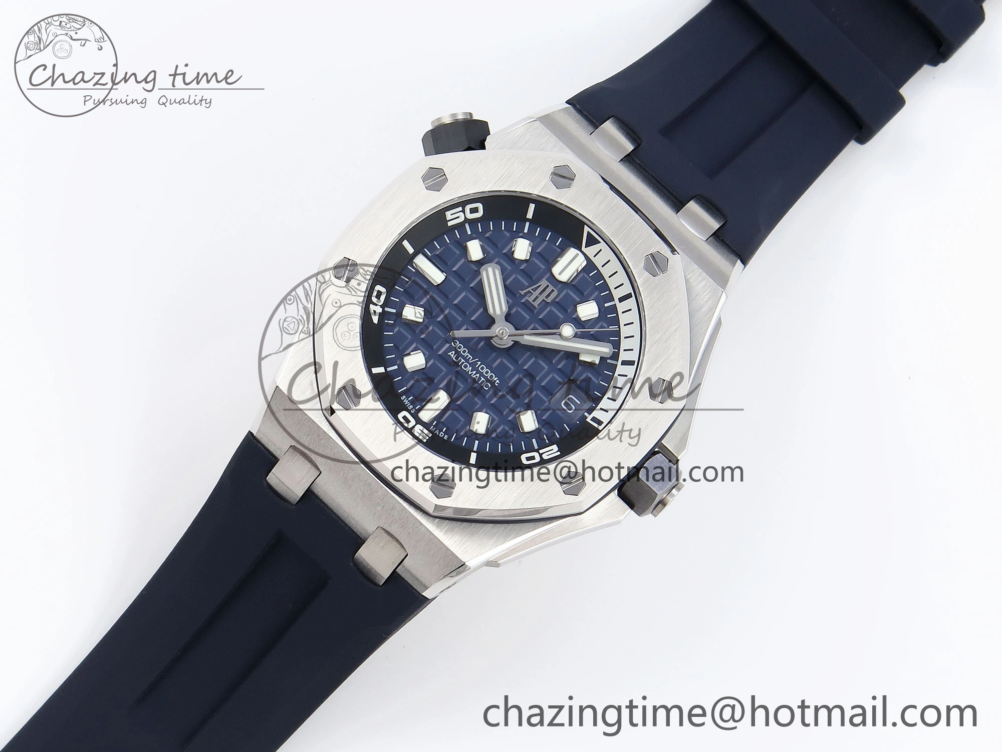 Royal Oak Offshore Diver 15720 APSF 1:1 Best Edition Blue Dial on Blue Rubber Strap SA4308