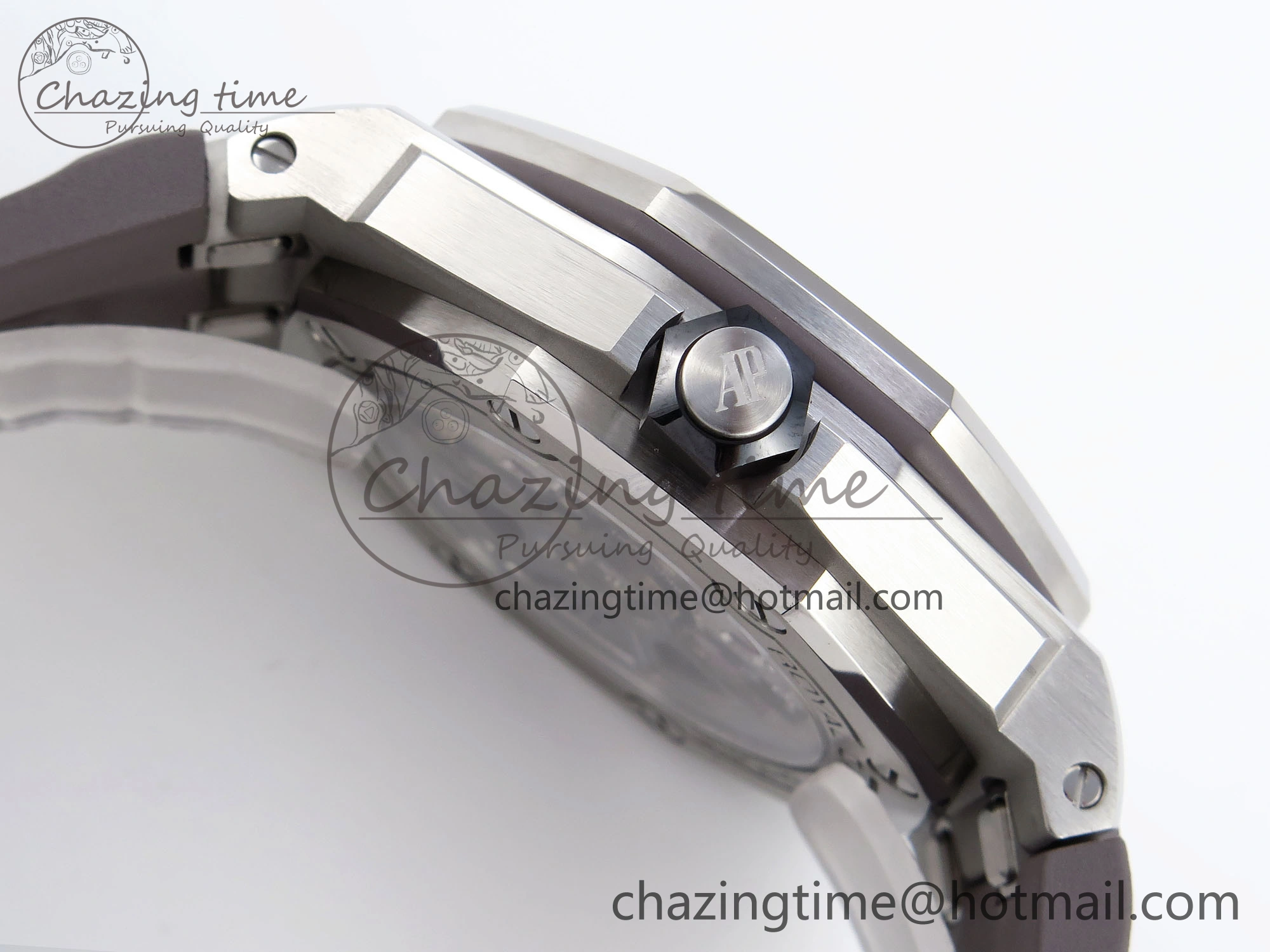 Royal Oak Offshore Diver 15720 APSF 1:1 Best Edition Gray Dial on Gray Rubber Strap SA4308
