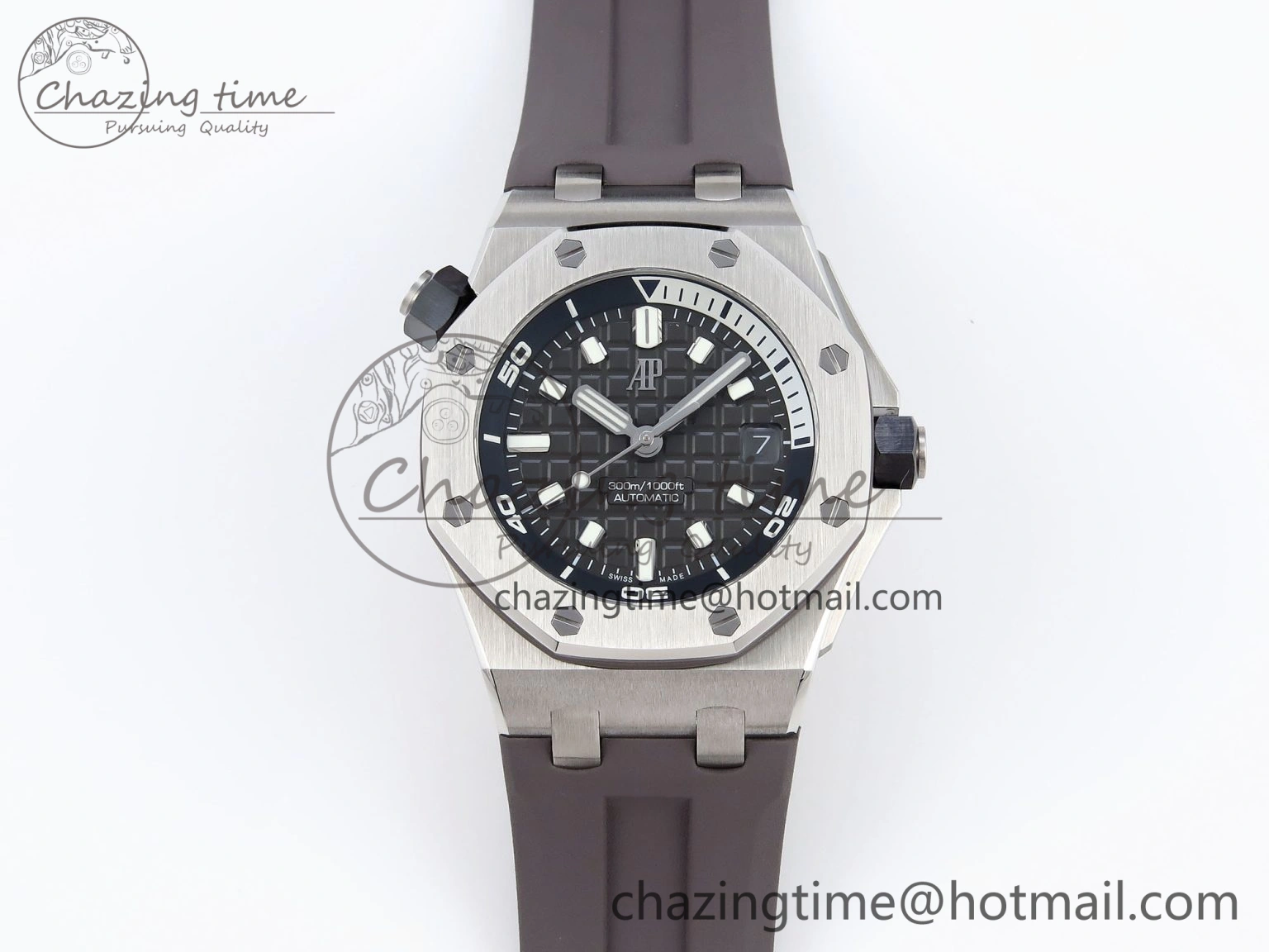 Royal Oak Offshore Diver 15720 APSF 1:1 Best Edition Gray Dial on Gray Rubber Strap SA4308
