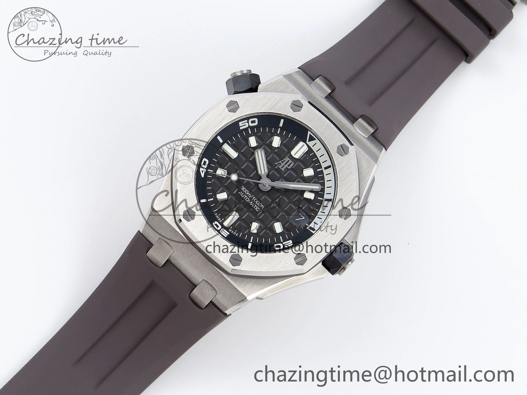 Royal Oak Offshore Diver 15720 APSF 1:1 Best Edition Gray Dial on Gray Rubber Strap SA4308
