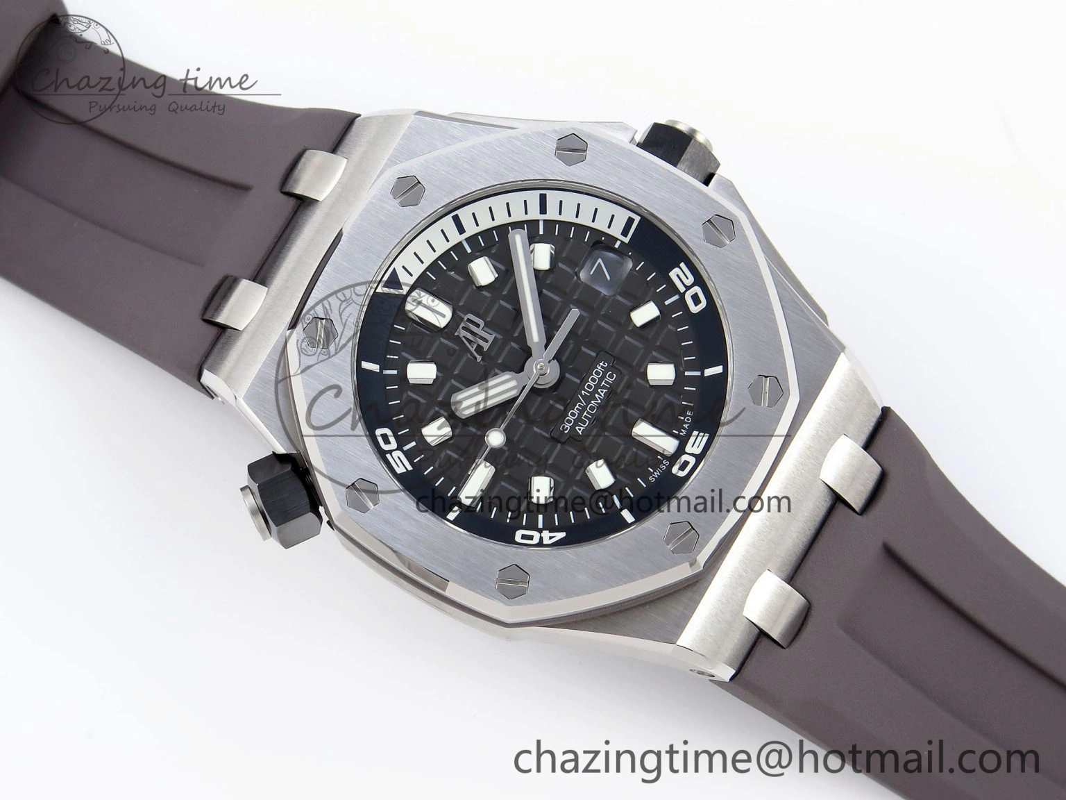Royal Oak Offshore Diver 15720 APSF 1:1 Best Edition Gray Dial on Gray Rubber Strap SA4308