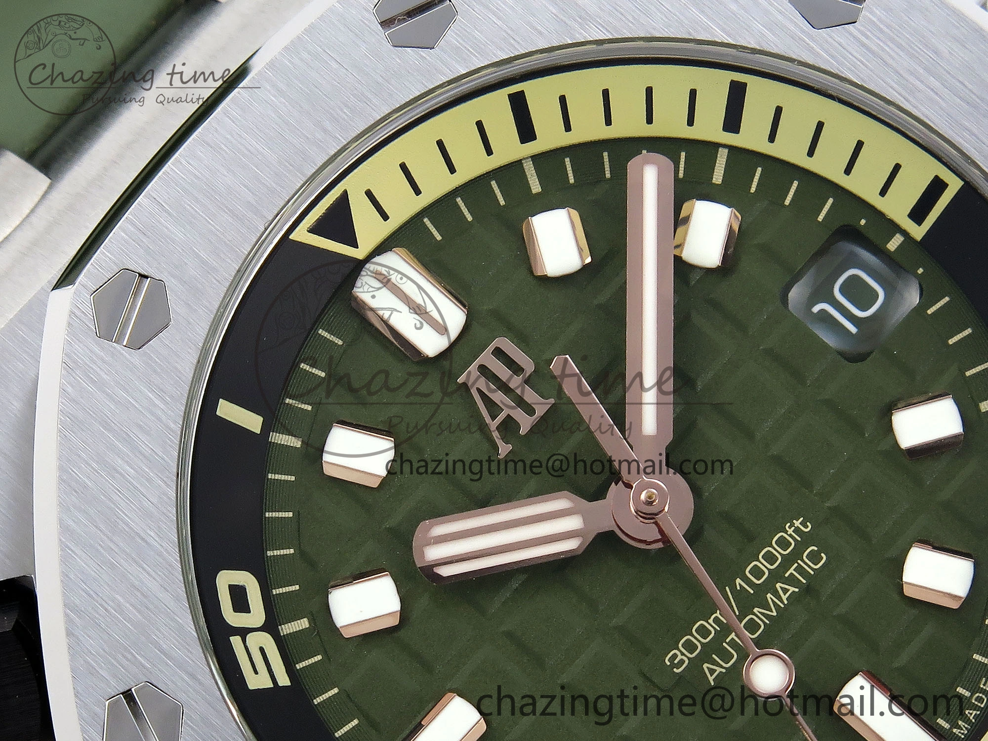 Royal Oak Offshore Diver 15720 APSF 1:1 Best Edition Green Dial on Green Rubber Strap SA4308