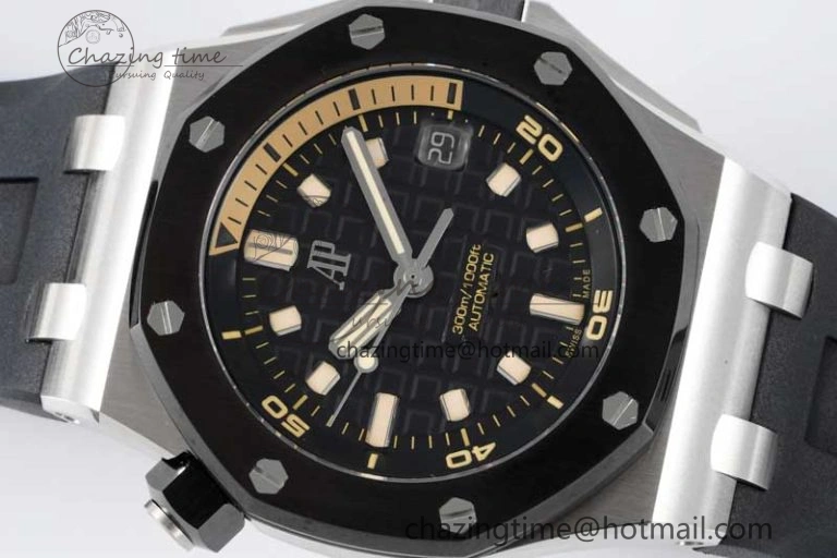 Royal Oak Offshore Diver 15720 Black Ceramic Bezel SS APF 1:1 Best Edition Black Dial on Black Rubber Strap A4308