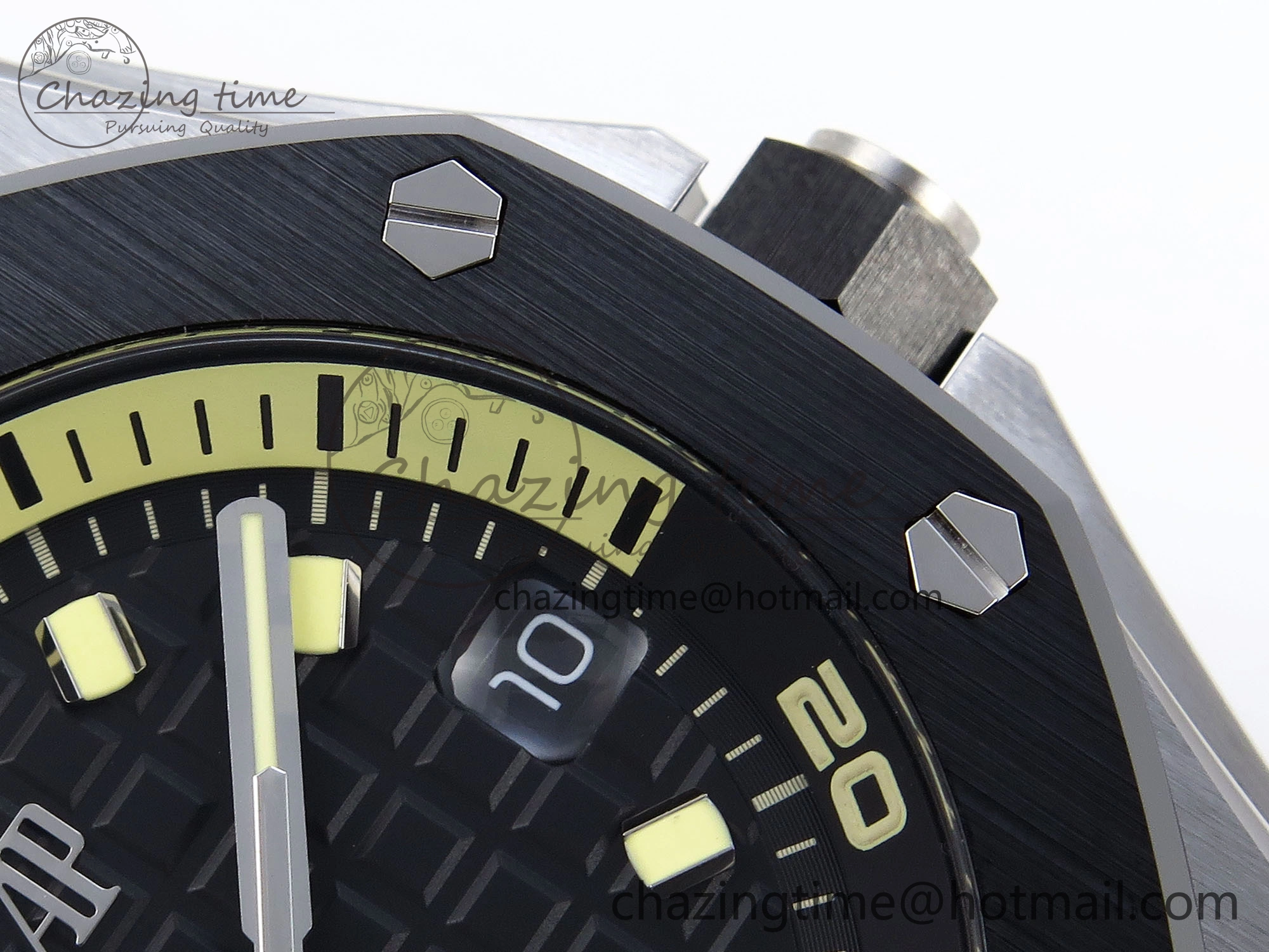 Royal Oak Offshore Diver 15720 Ceramic Bezel APSF 1:1 Best Edition Black Dial on Black Rubber Strap SA4308