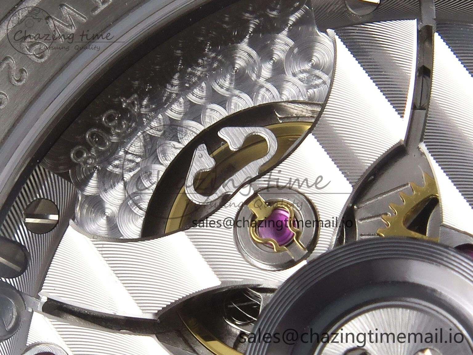 Royal Oak Offshore Diver 15720 IPF Best Edition Gray Dial on Gray Rubber Strap A4308 V2