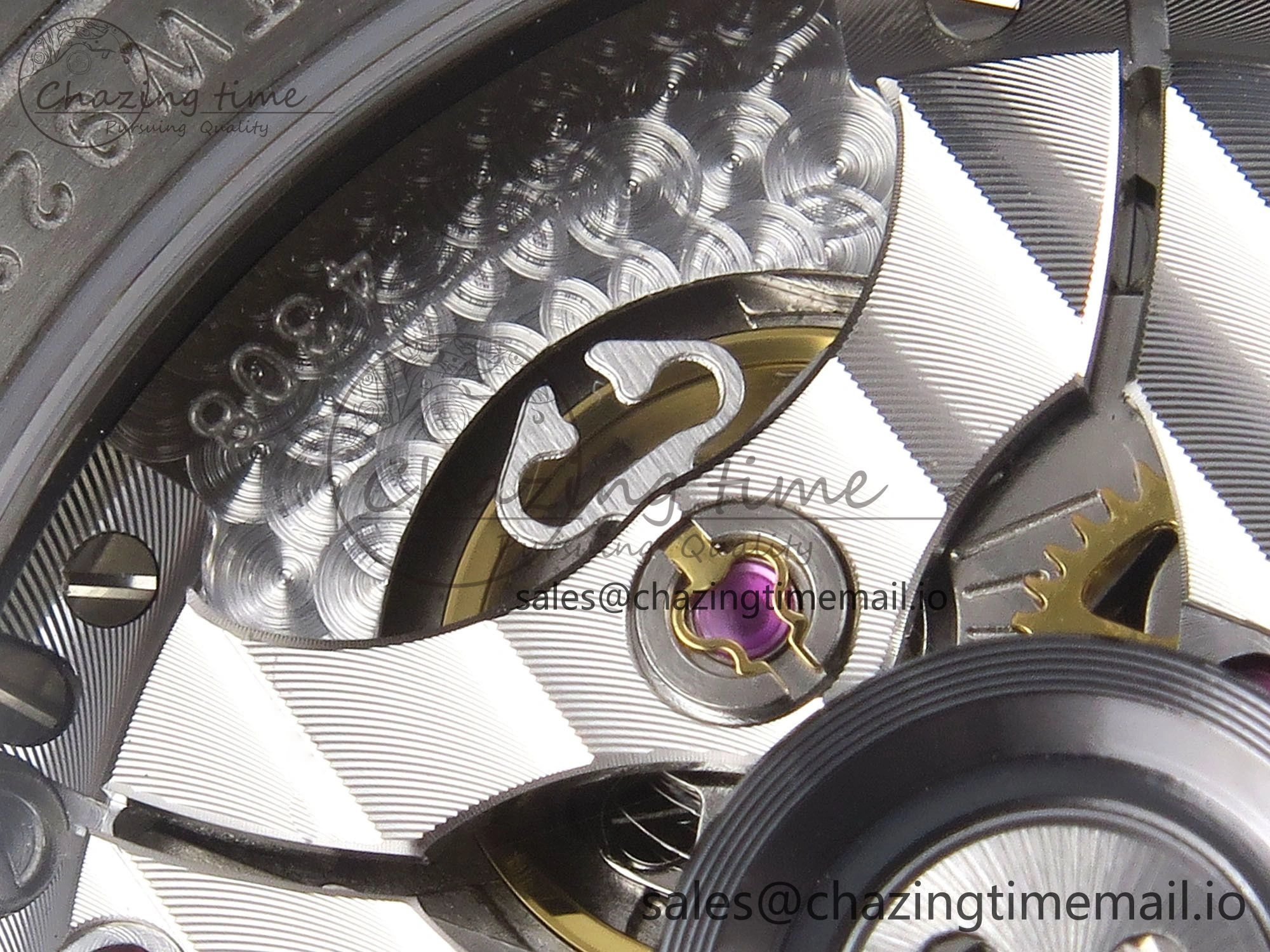 Royal Oak Offshore Diver 15720 IPF Best Edition Gray Dial on Gray Rubber Strap A4308 V2