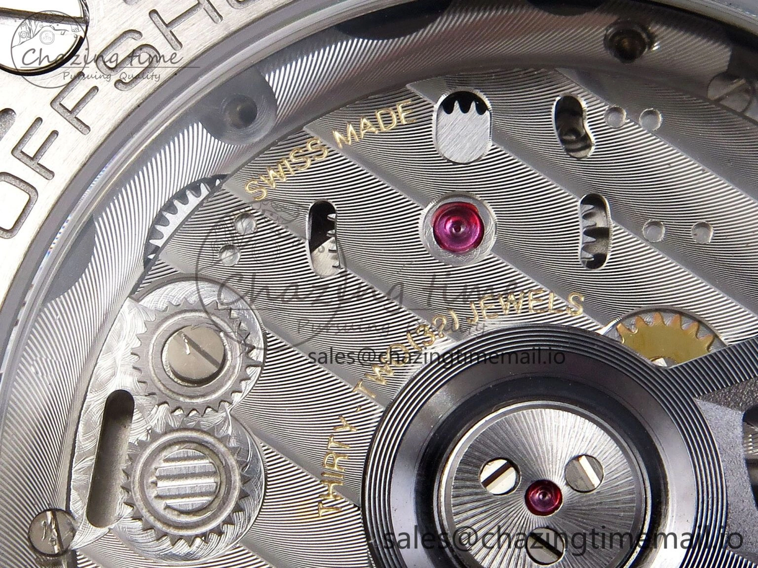 Royal Oak Offshore Diver 15720 IPF Best Edition Gray Dial on Gray Rubber Strap A4308 V2