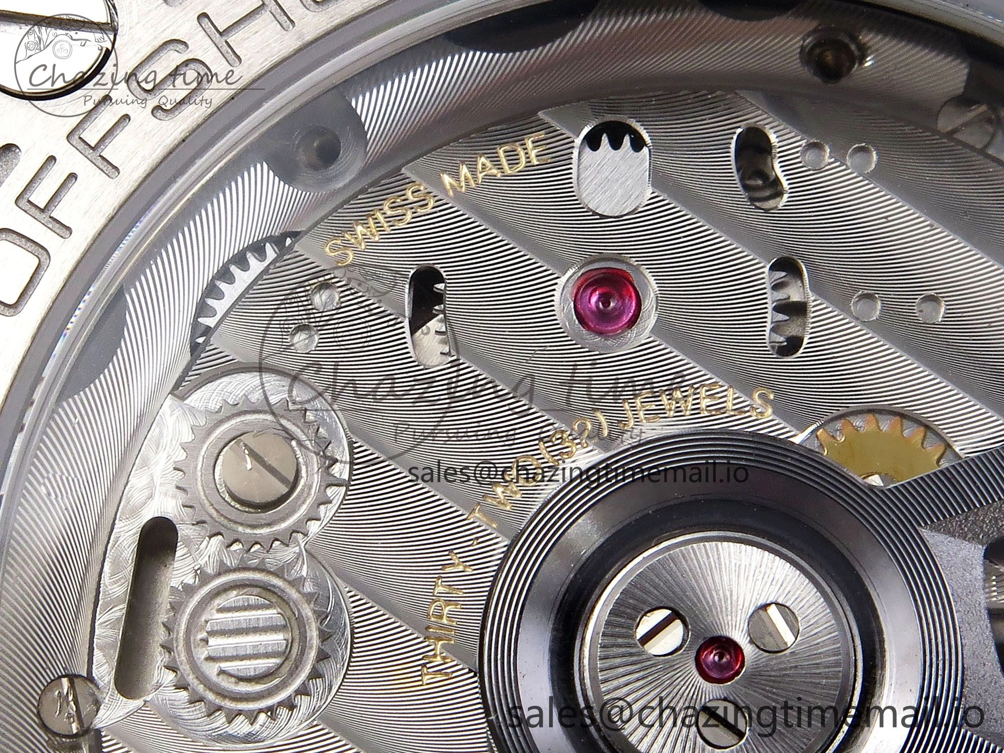 Royal Oak Offshore Diver 15720 IPF Best Edition Gray Dial on Gray Rubber Strap A4308 V2