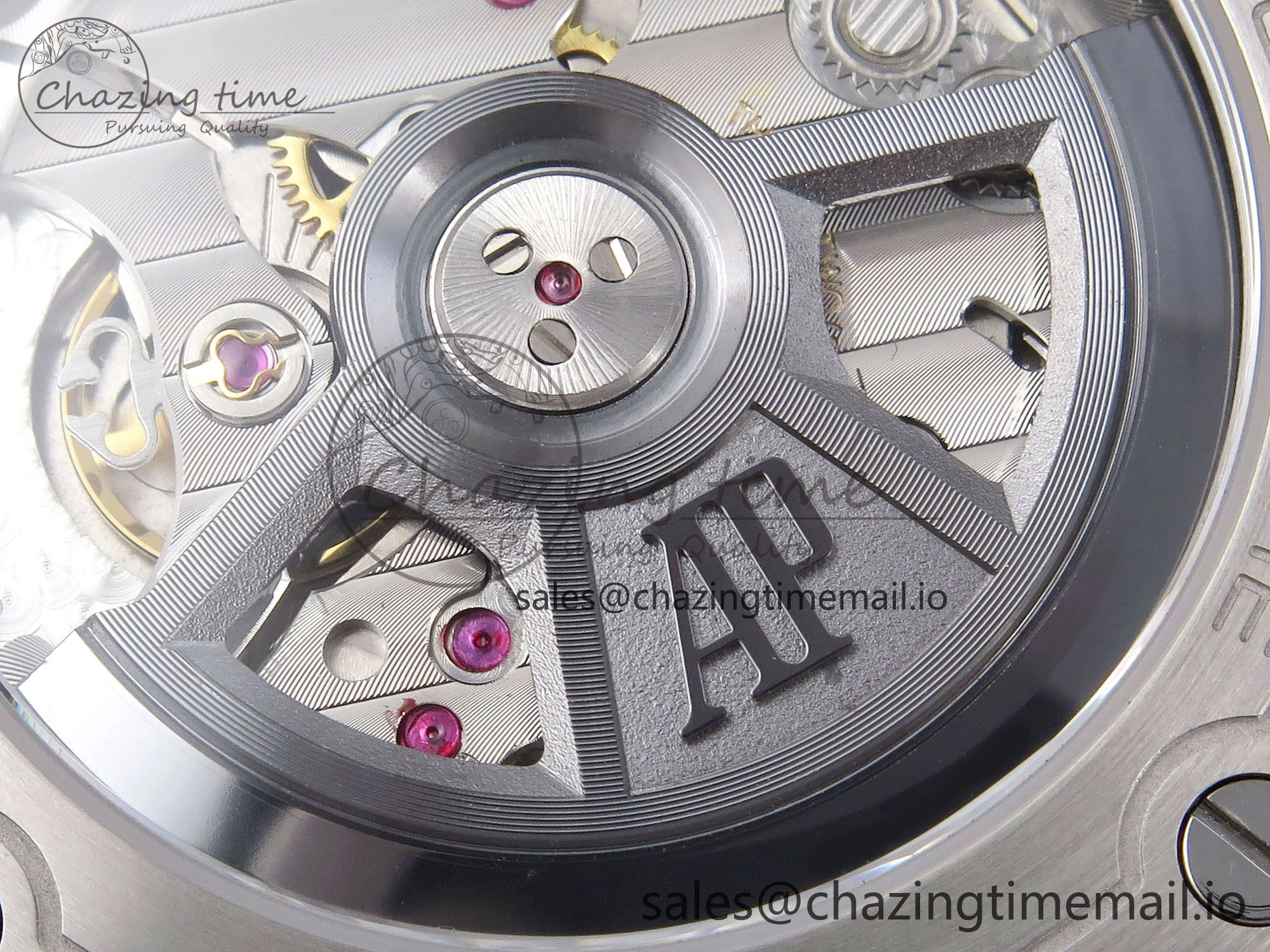 Royal Oak Offshore Diver 15720 IPF Best Edition Gray Dial on Gray Rubber Strap A4308 V2