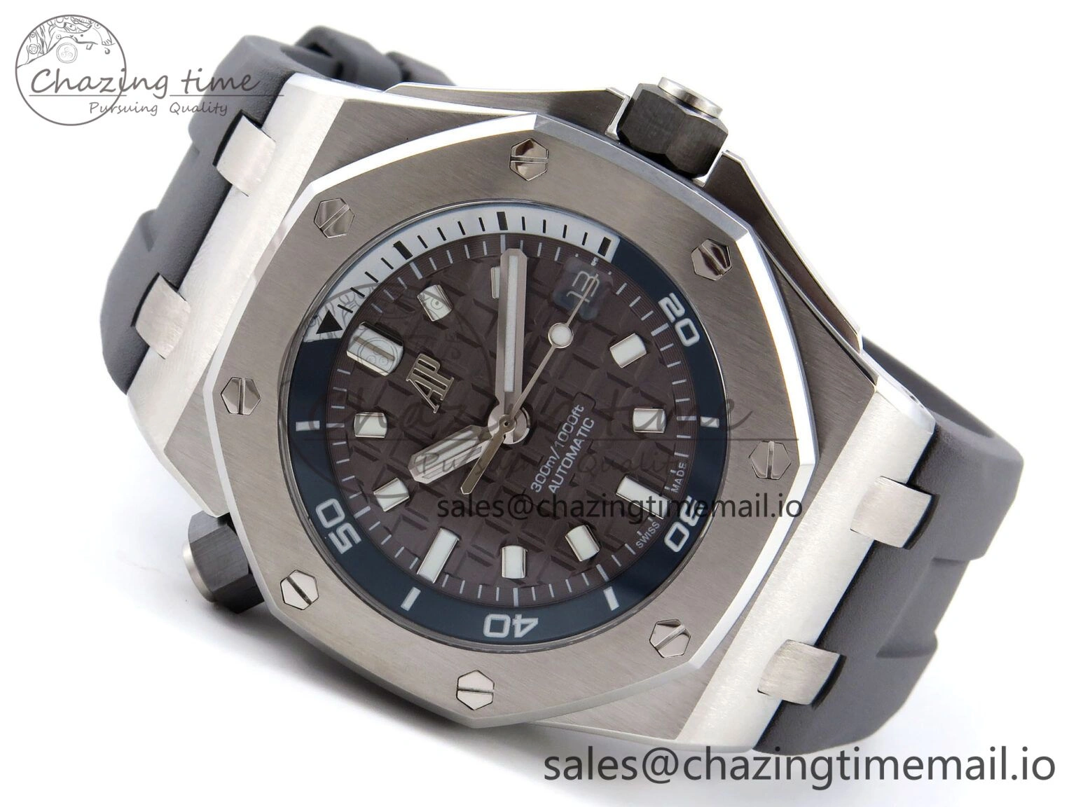 Royal Oak Offshore Diver 15720 IPF Best Edition Gray Dial on Gray Rubber Strap A4308 V2