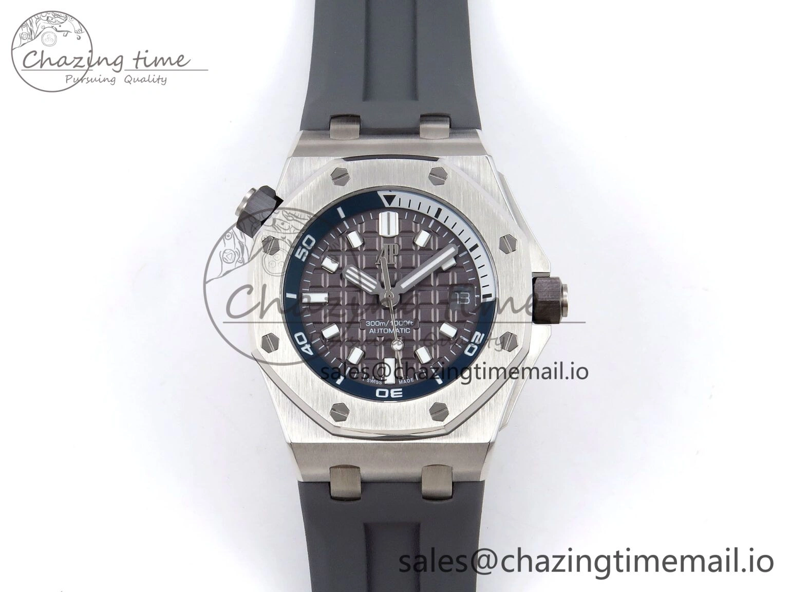 Royal Oak Offshore Diver 15720 IPF Best Edition Gray Dial on Gray Rubber Strap A4308 V2
