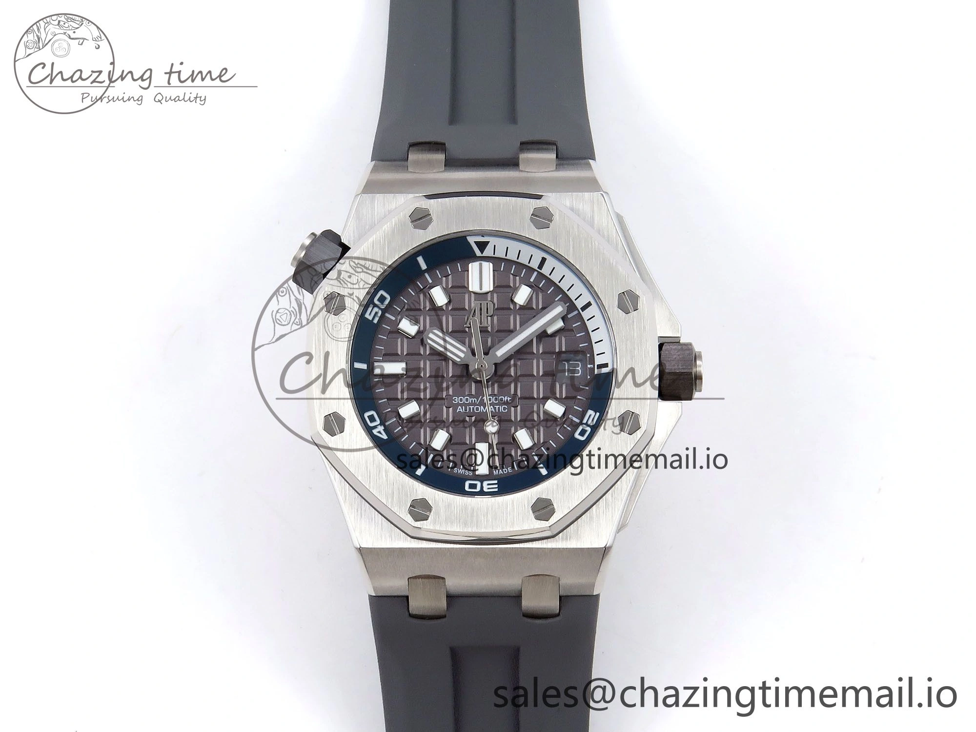 Royal Oak Offshore Diver 15720 IPF Best Edition Gray Dial on Gray Rubber Strap A4308 V2