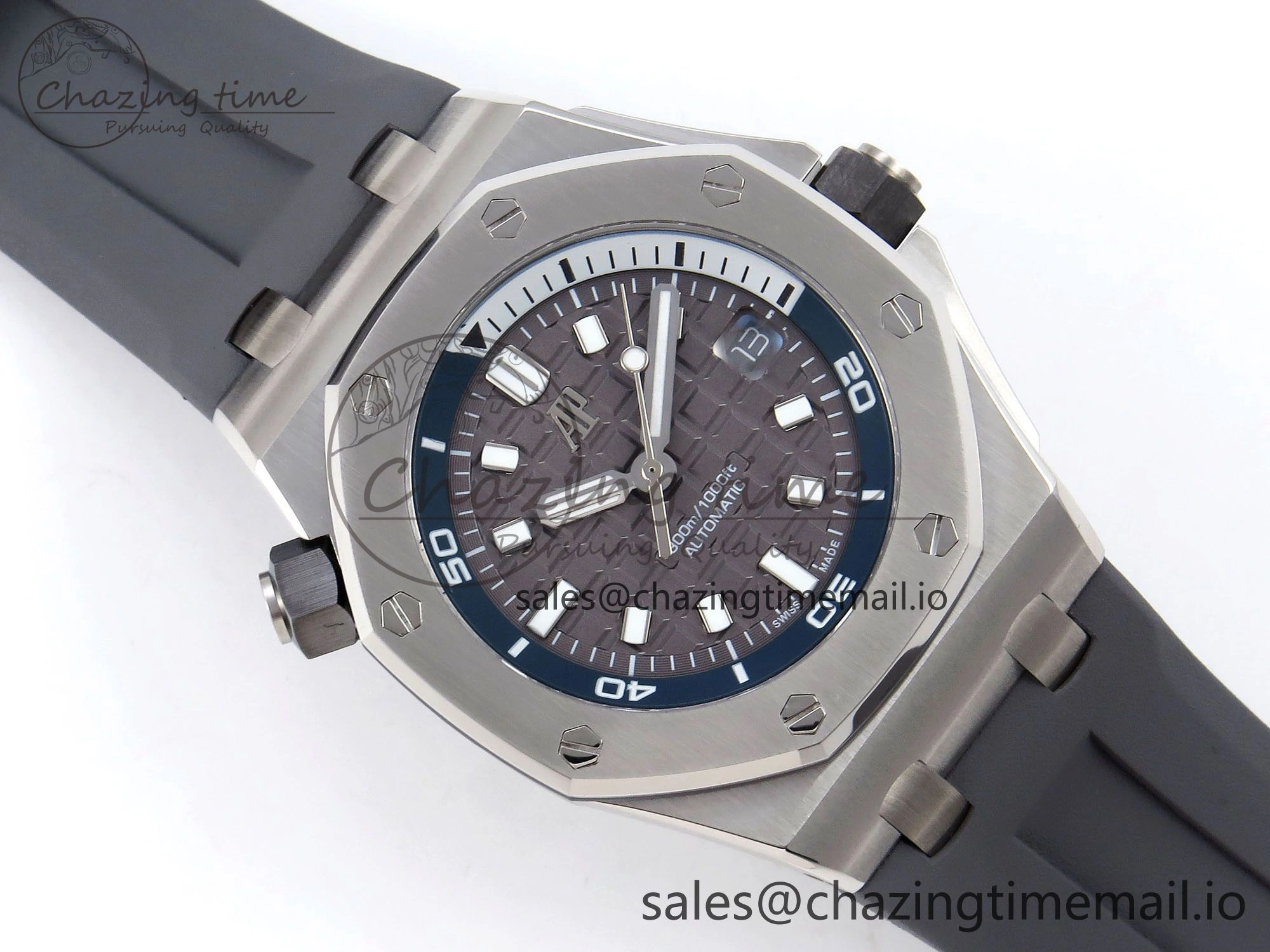 Royal Oak Offshore Diver 15720 IPF Best Edition Gray Dial on Gray Rubber Strap A4308 V2