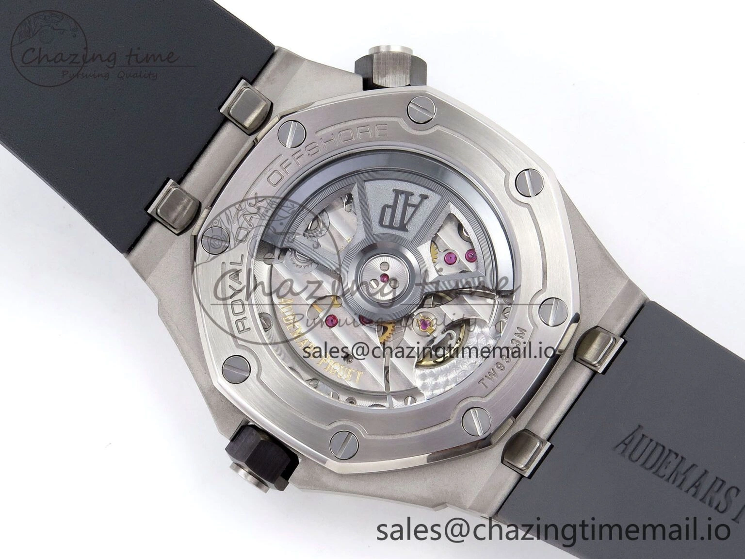 Royal Oak Offshore Diver 15720 IPF Best Edition Gray Dial on Gray Rubber Strap A4308 V2