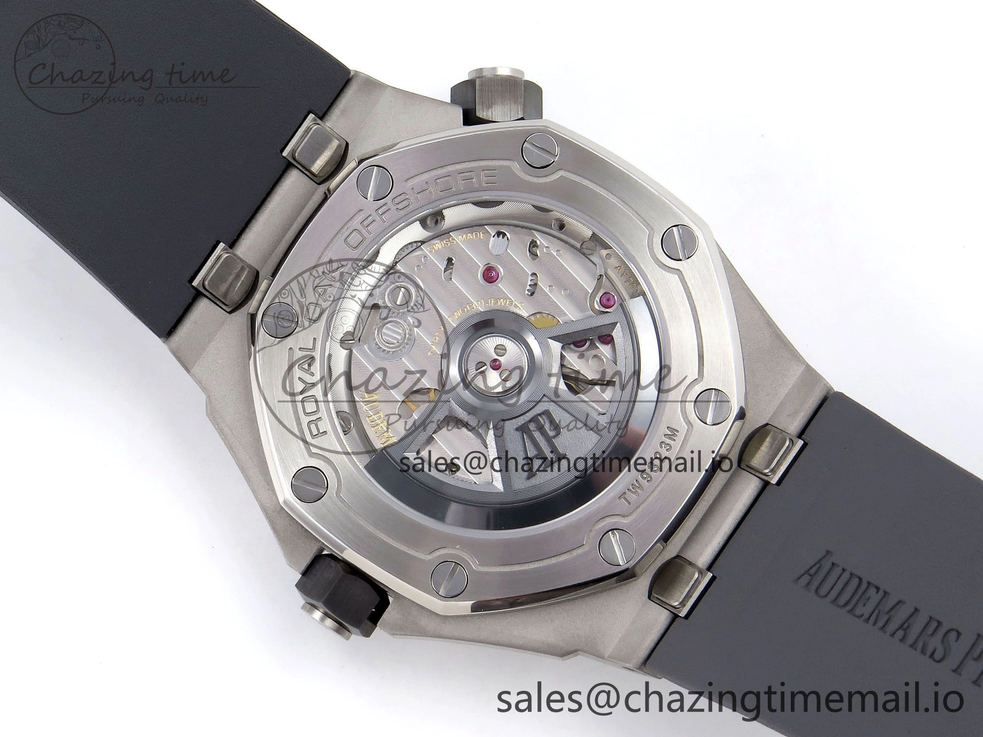 Royal Oak Offshore Diver 15720 IPF Best Edition Gray Dial on Gray Rubber Strap A4308 V2