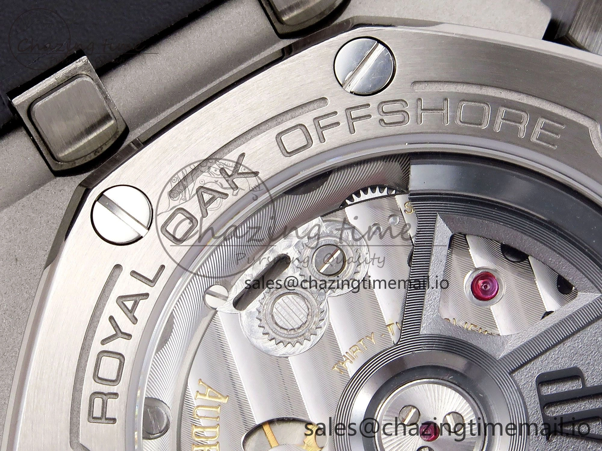 Royal Oak Offshore Diver 15720 IPF Best Edition Gray Dial on Gray Rubber Strap A4308 V2