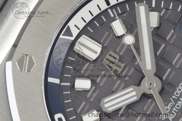 Royal Oak Offshore Diver 15720 IPF Best Edition Gray Dial on Gray Rubber Strap A4308