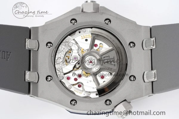 Royal Oak Offshore Diver 15720 IPF Best Edition Gray Dial on Gray Rubber Strap A4308