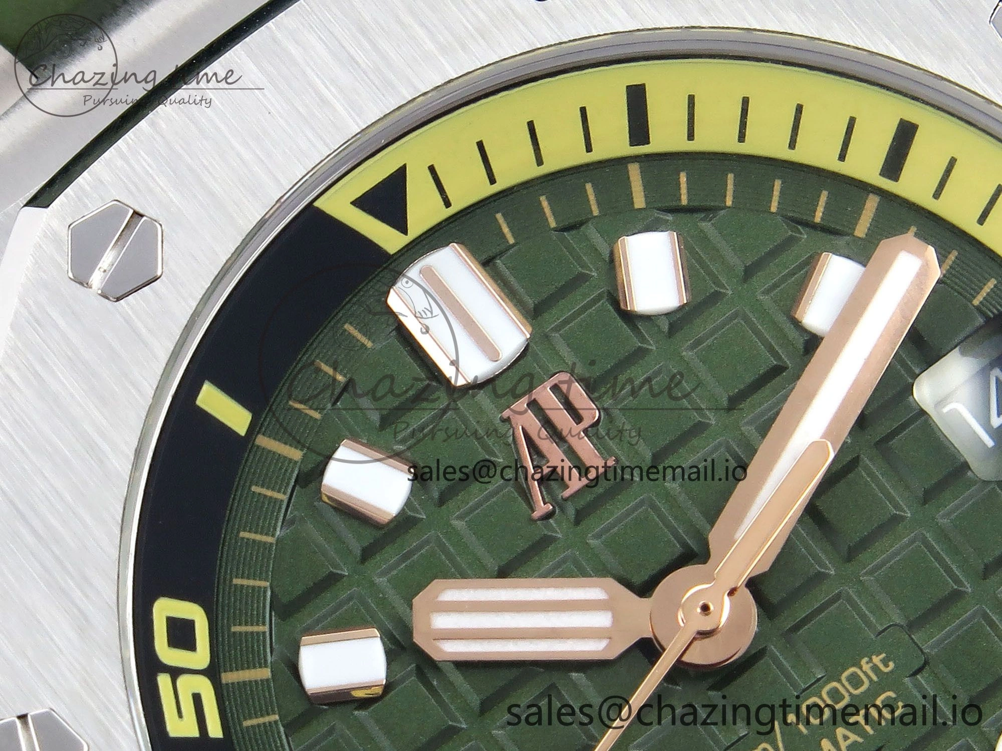Royal Oak Offshore Diver 15720 IPF Best Edition Green Dial on Green Rubber Strap A4308 V2