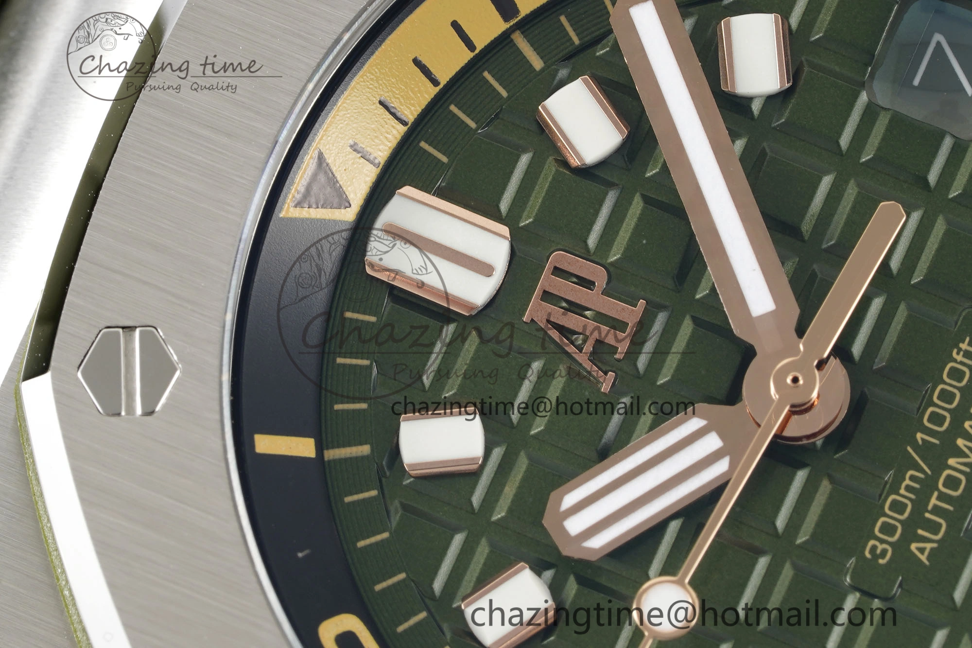 Royal Oak Offshore Diver 15720 IPF Best Edition Green Dial on Green Rubber Strap A4308