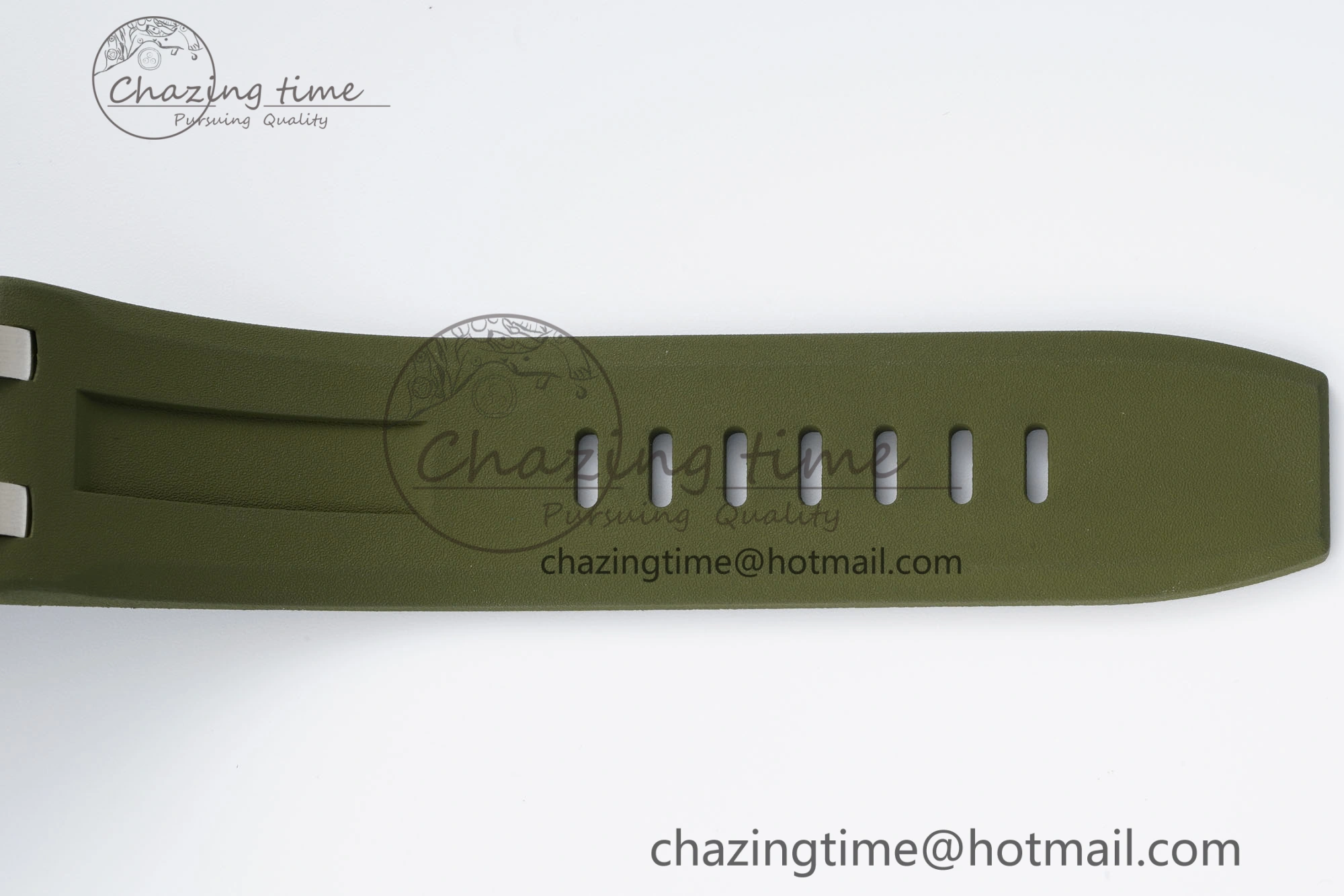 Royal Oak Offshore Diver 15720 IPF Best Edition Green Dial on Green Rubber Strap A4308