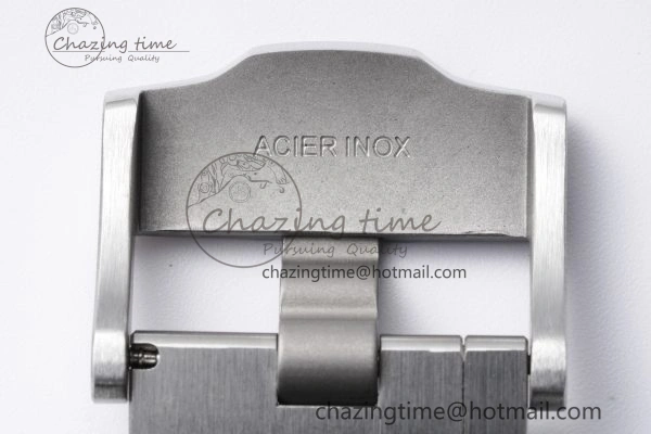 Royal Oak Offshore Diver 15720 SS ZF 1:1 Best Edition Gray Dial on Gray Rubber Strap A4308